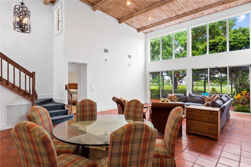 Caravelle - Residential