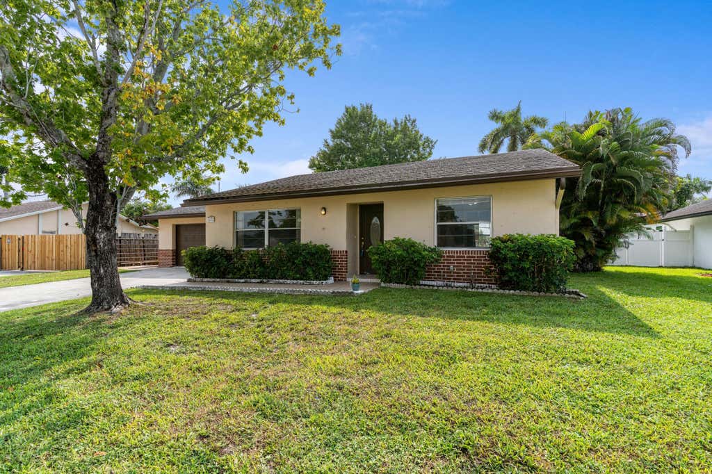 Photo of 1132 Concert Way, Royal Palm Beach, FL 33411 (MLS # B26043919)
