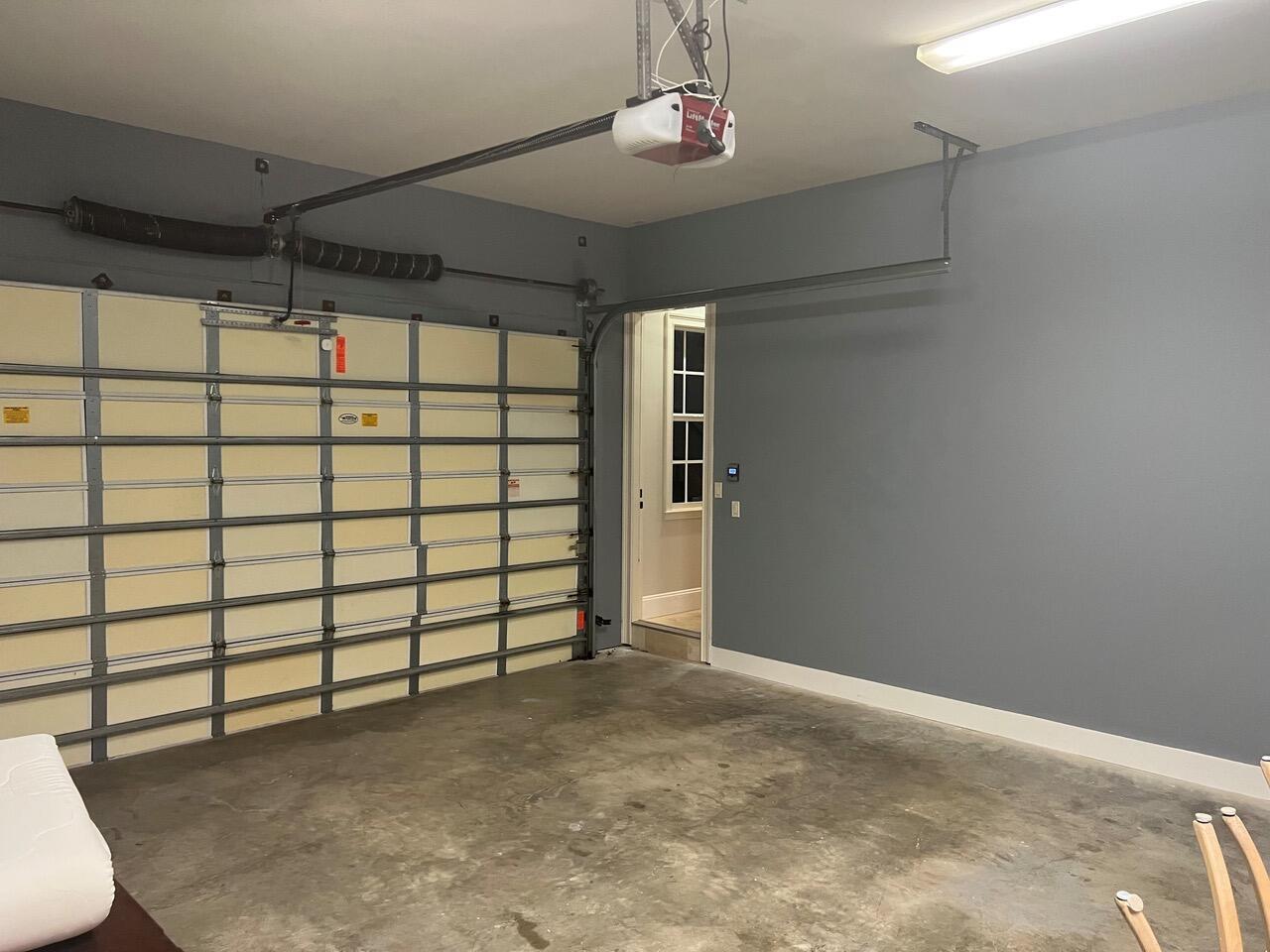 SOUTH PALM BEACH ESTATES - Residential Lease