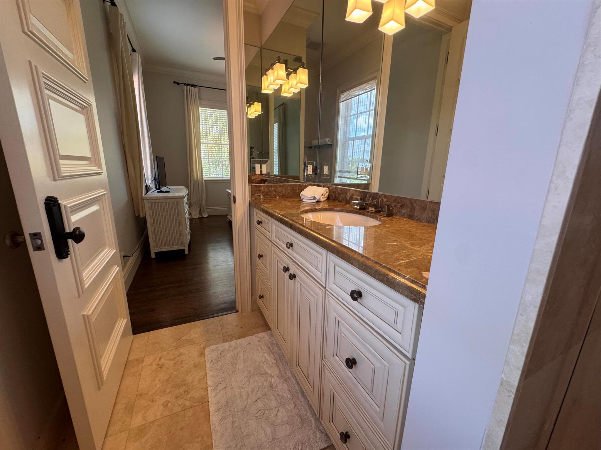 SOUTH PALM BEACH ESTATES - Residential Lease