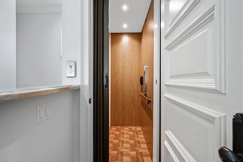 SOUTH PALM BEACH ESTATES - Residential Lease