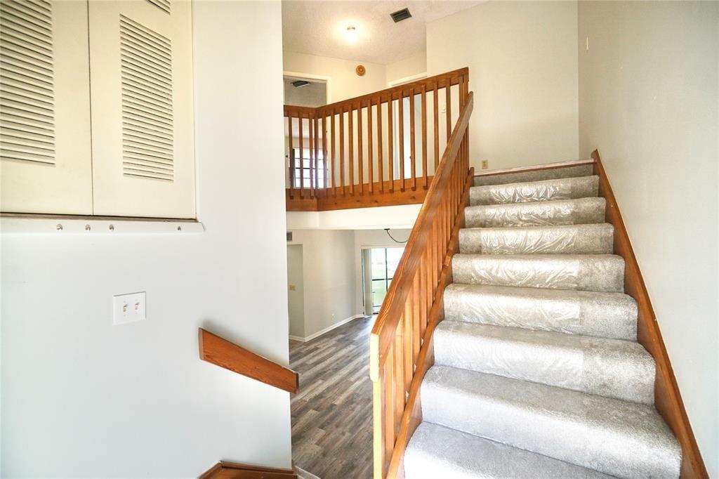 Lakeview Courts - Residential Lease