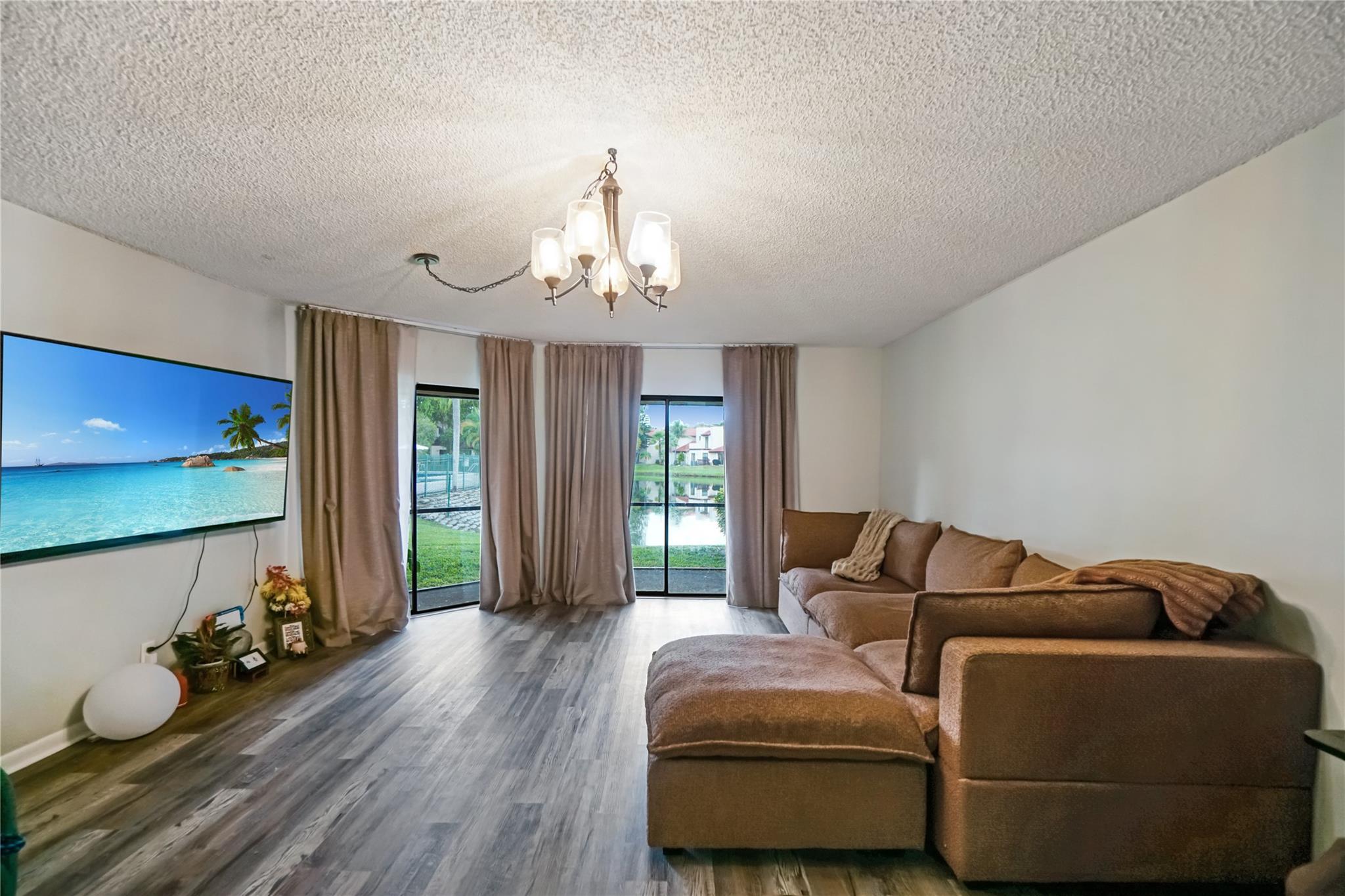 Lakeview Courts - Residential Lease