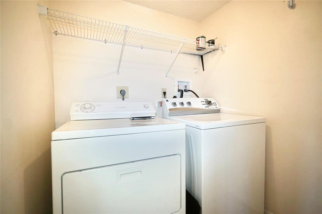 Lakeview Courts - Residential Lease