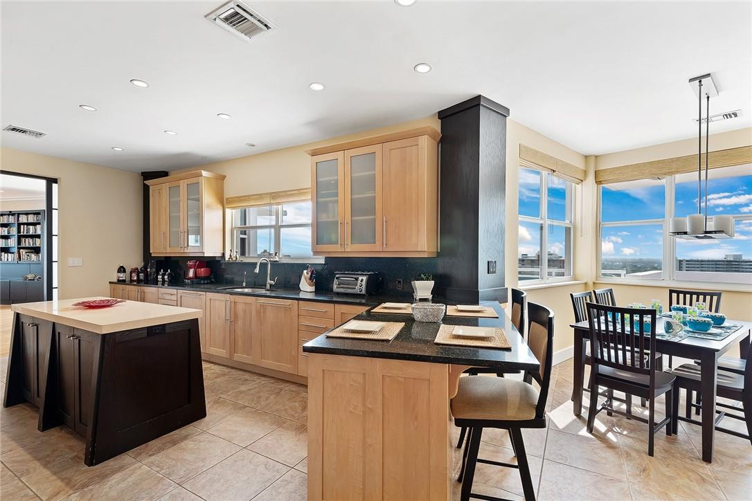 The Commodore Condo - Residential Lease