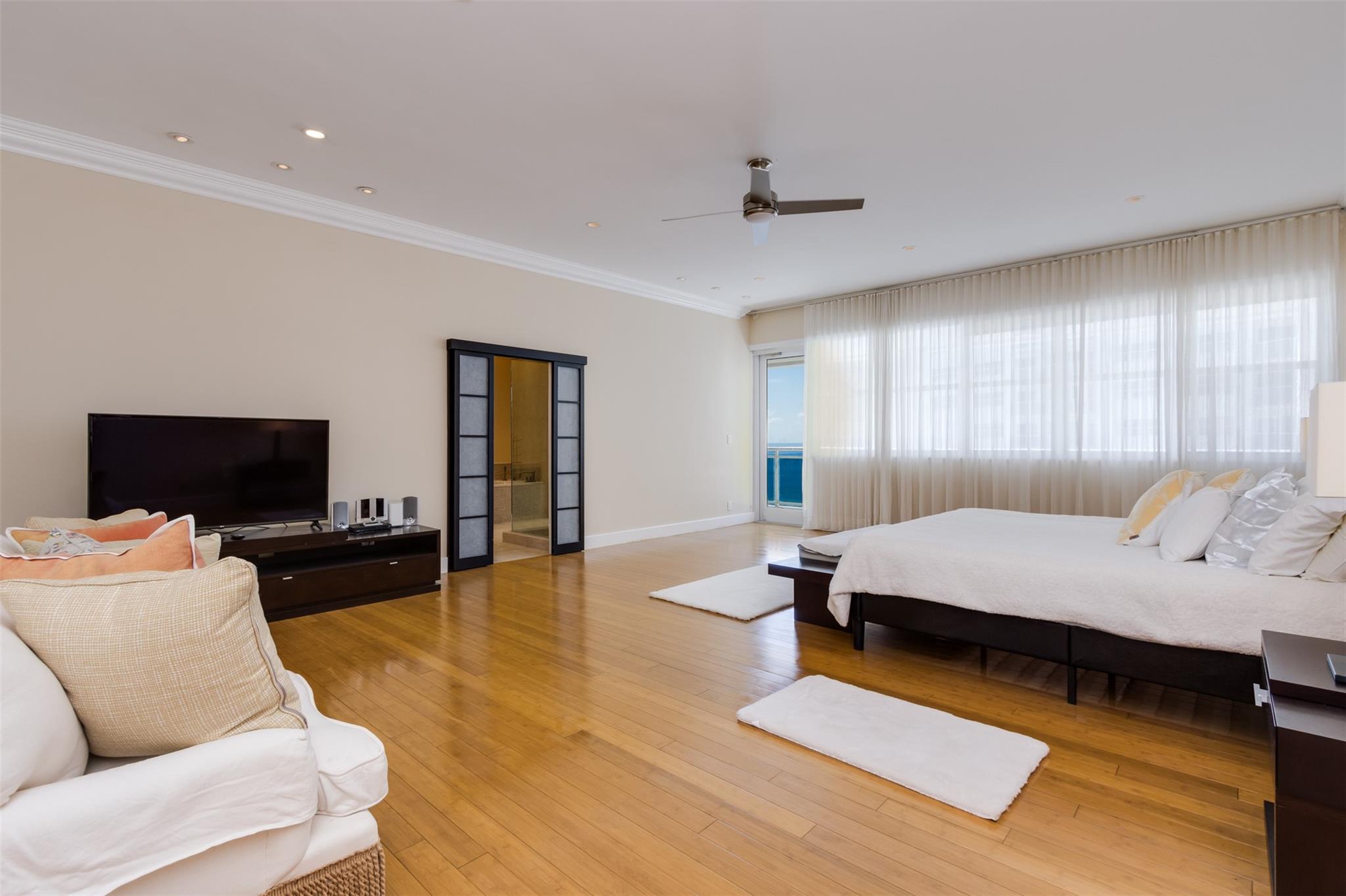 The Commodore Condo - Residential Lease