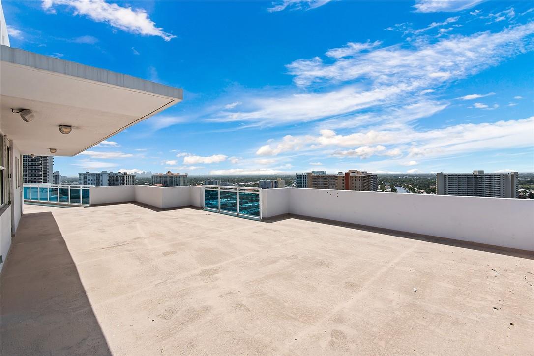 The Commodore Condo - Residential Lease