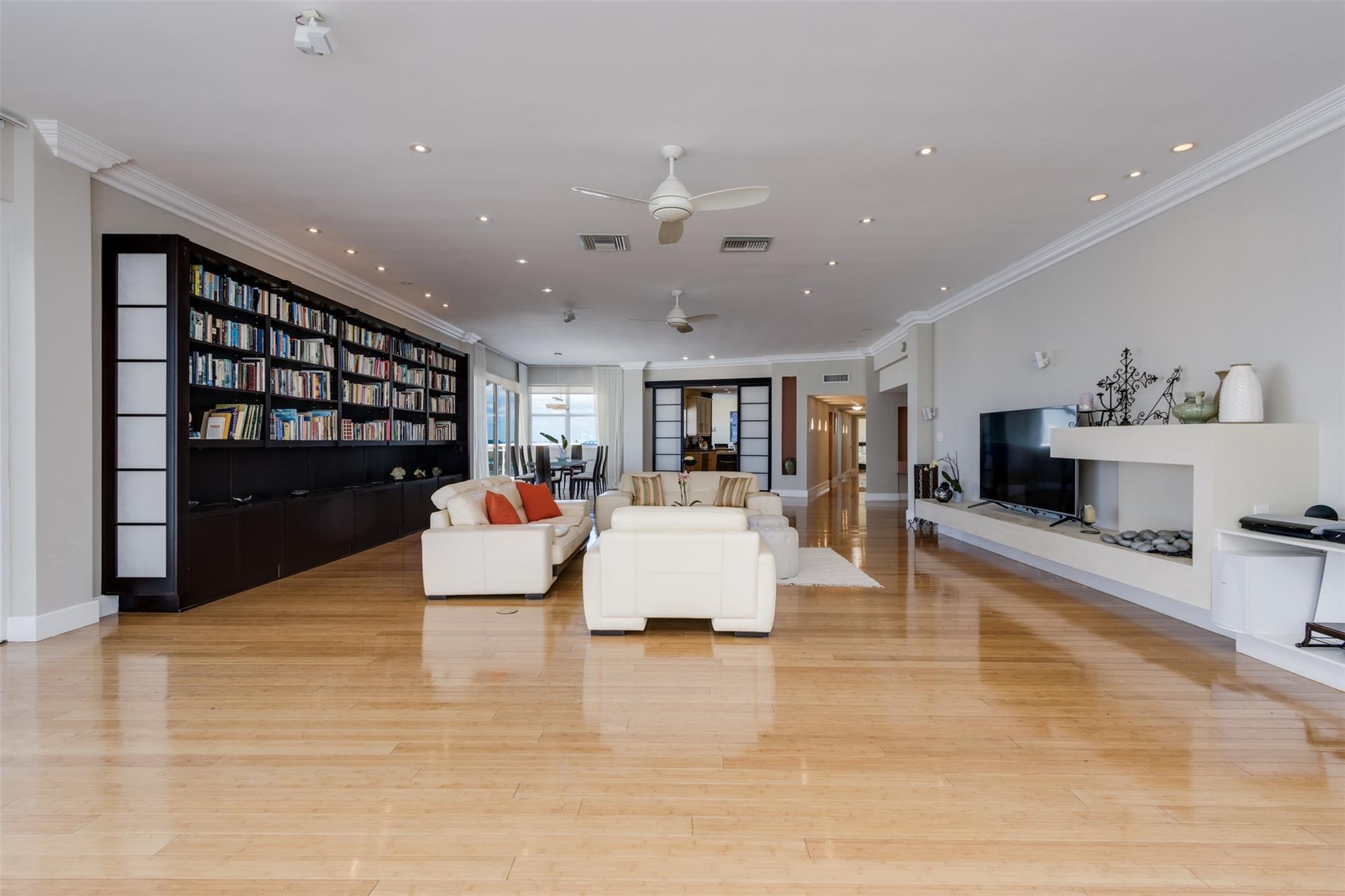 The Commodore Condo - Residential Lease