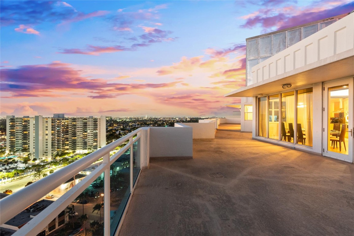 The Commodore Condo - Residential Lease