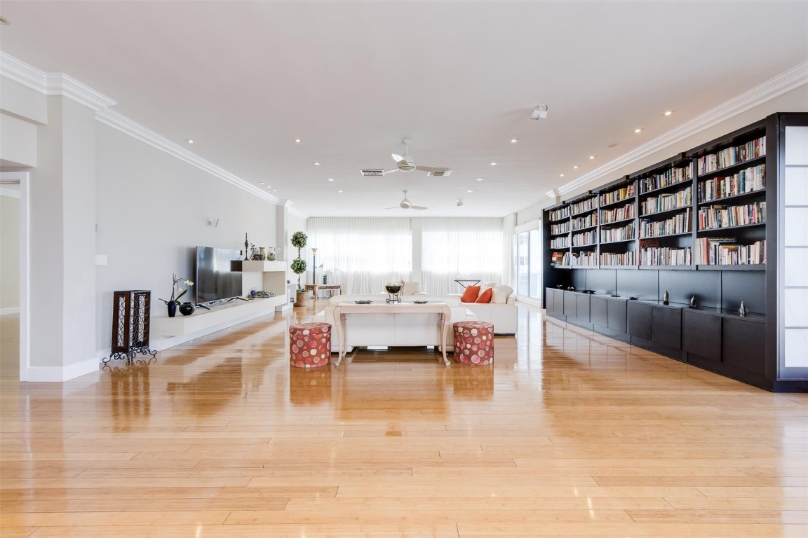 The Commodore Condo - Residential Lease