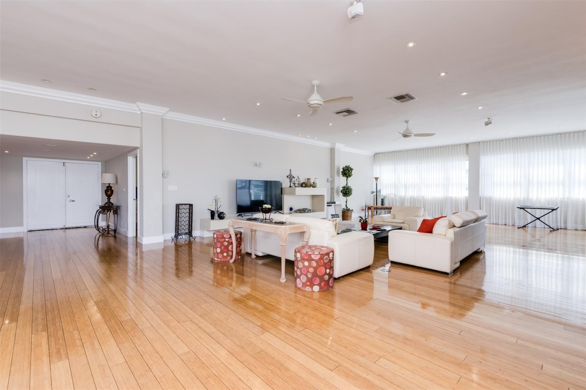 The Commodore Condo - Residential Lease