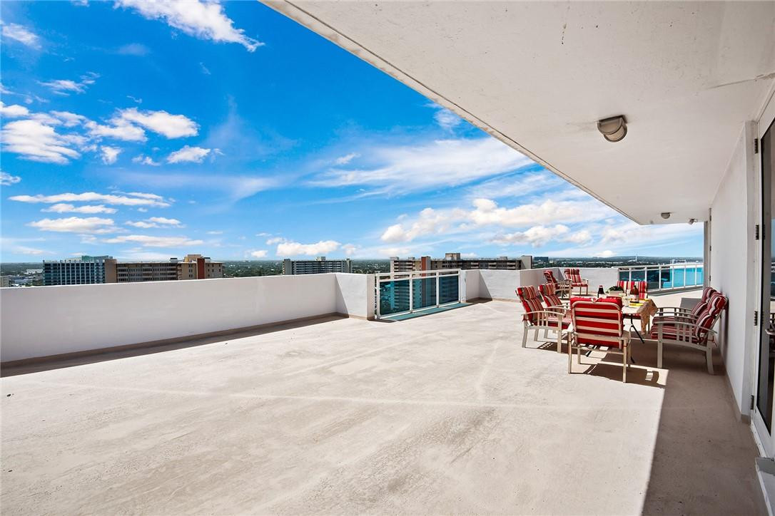 The Commodore Condo - Residential Lease