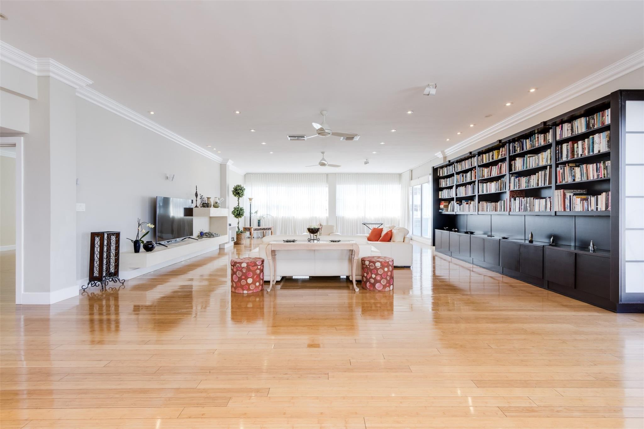 The Commodore Condo - Residential Lease