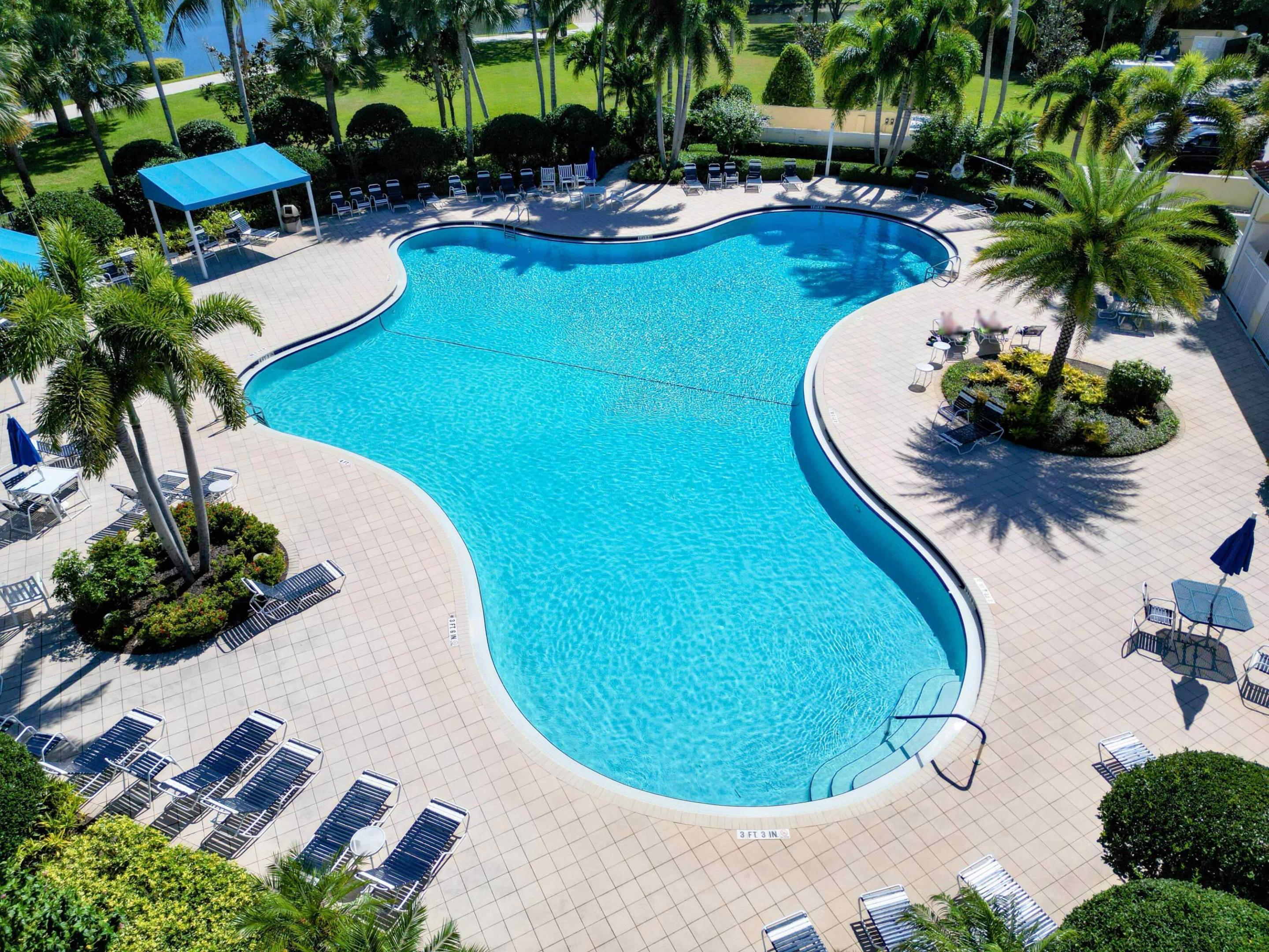 VILLAGEWALK OF WELLINGTON 1 - Residential