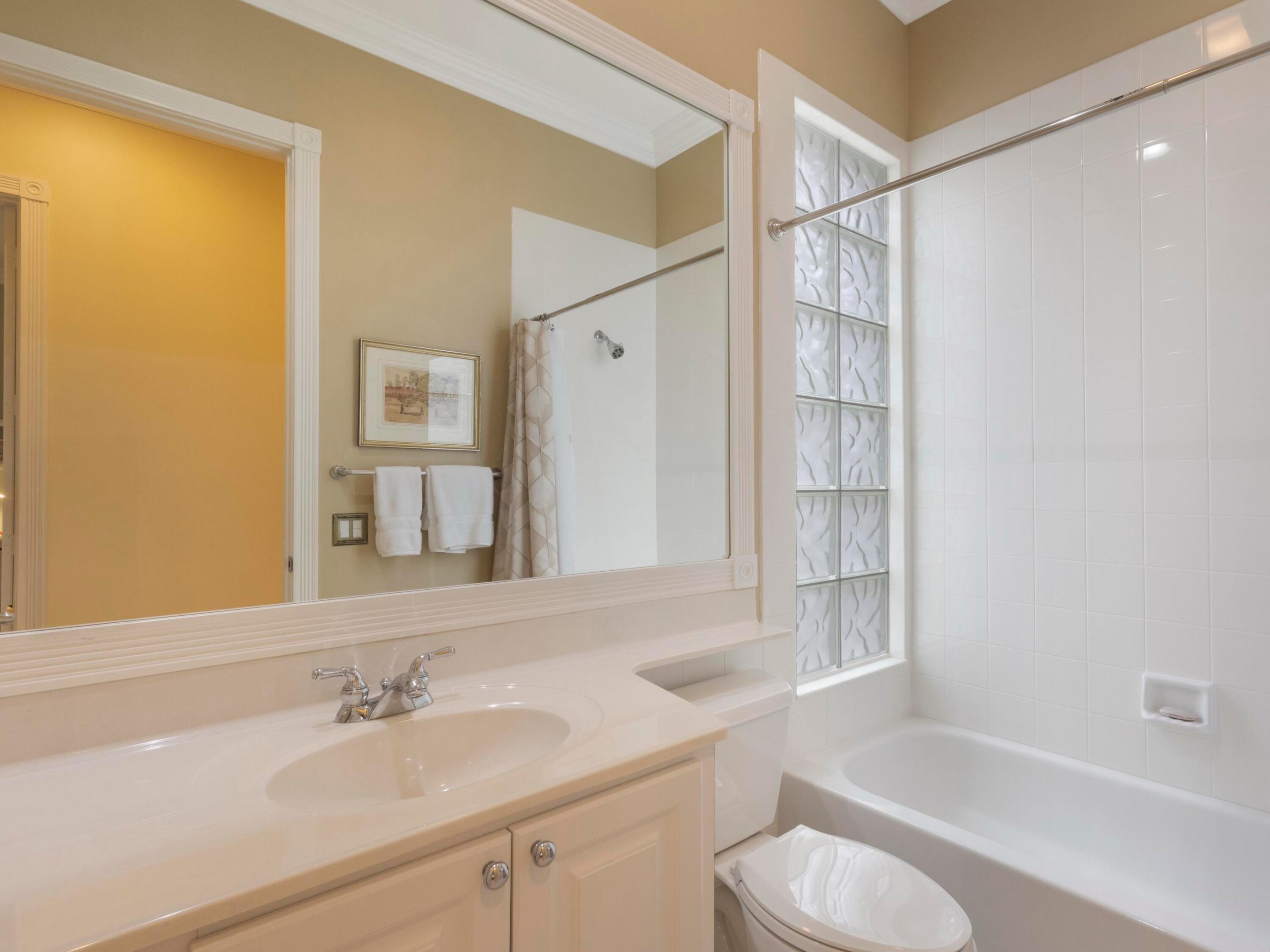 VILLAGEWALK OF WELLINGTON 1 - Residential