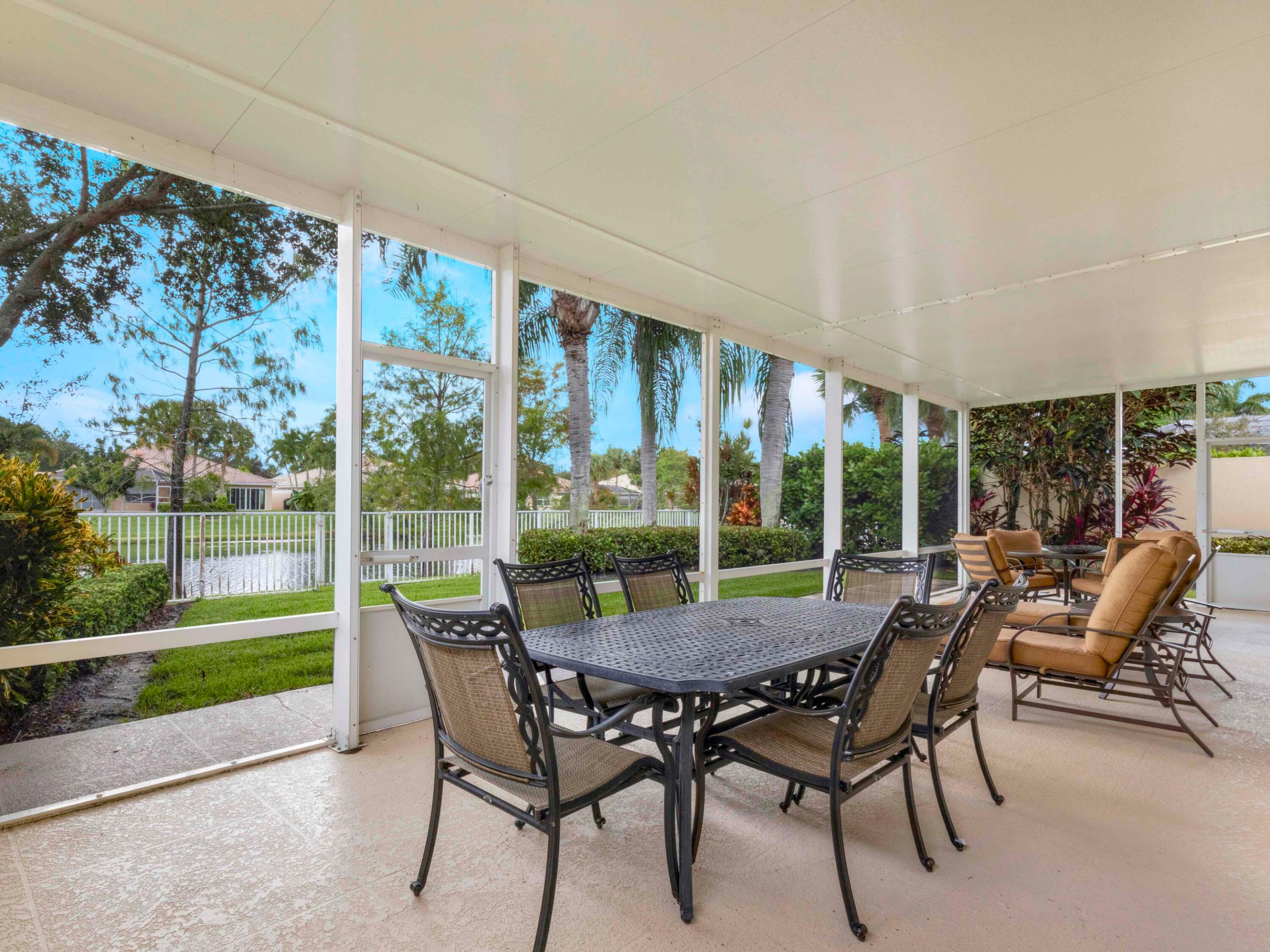 VILLAGEWALK OF WELLINGTON 1 - Residential