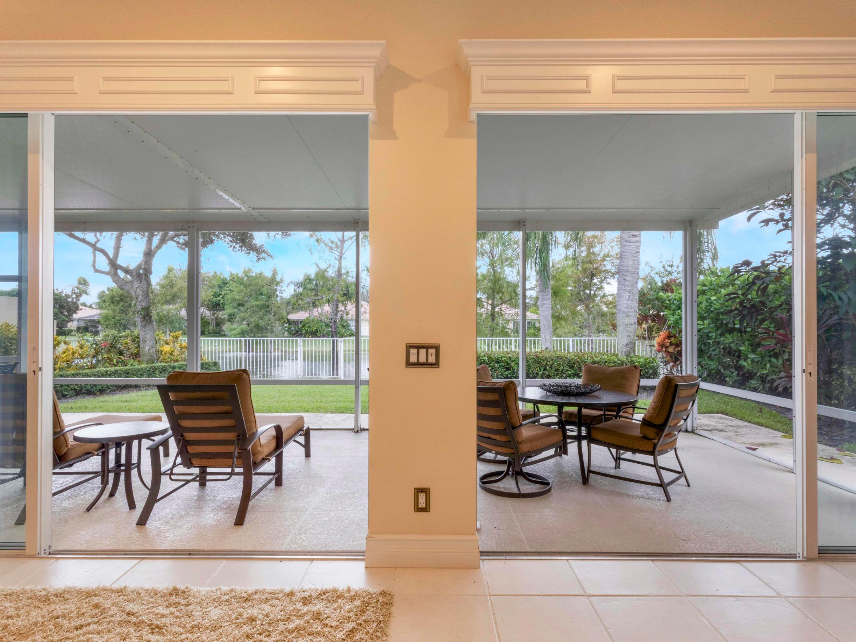 VILLAGEWALK OF WELLINGTON 1 - Residential