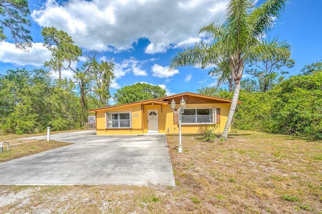 Photo of 3512 Ave L, Fort Pierce, FL 34947 (MLS # R10874639)
