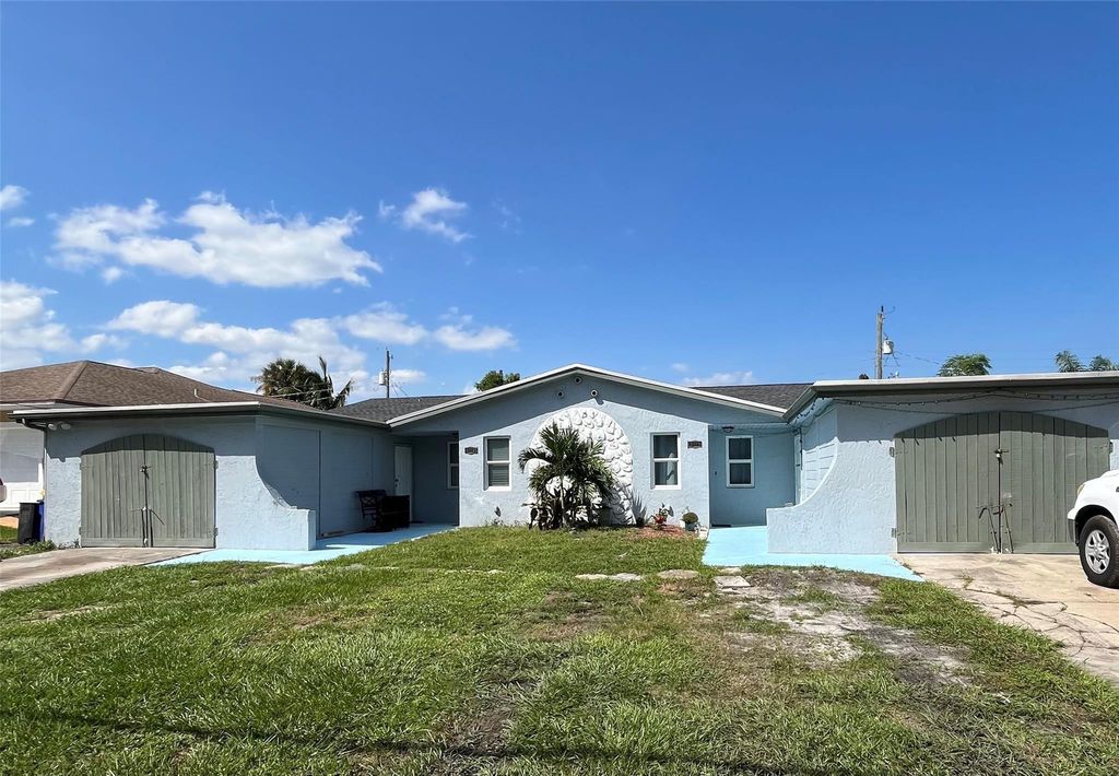 Photo of 3103 SE Jefferson Street, Stuart, FL 34997 (MLS # F10466910)