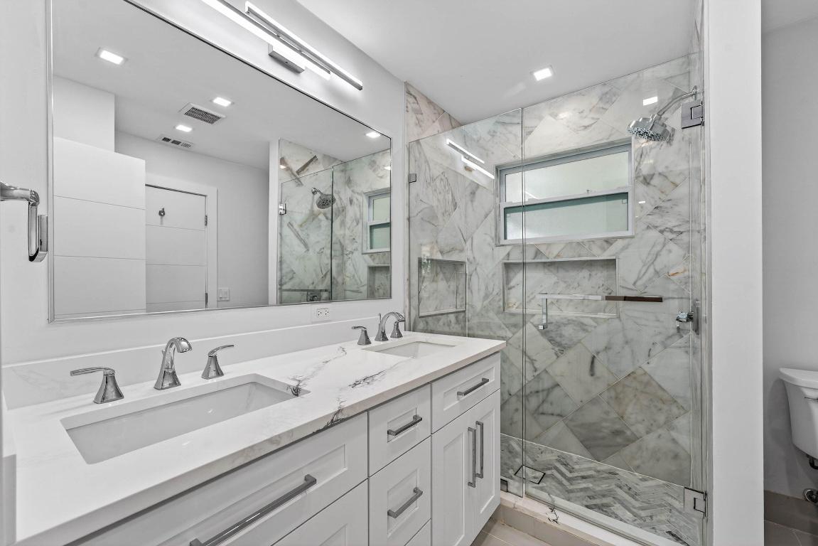 EASTPOINTE COUNTRY CLUB 7A - Residential