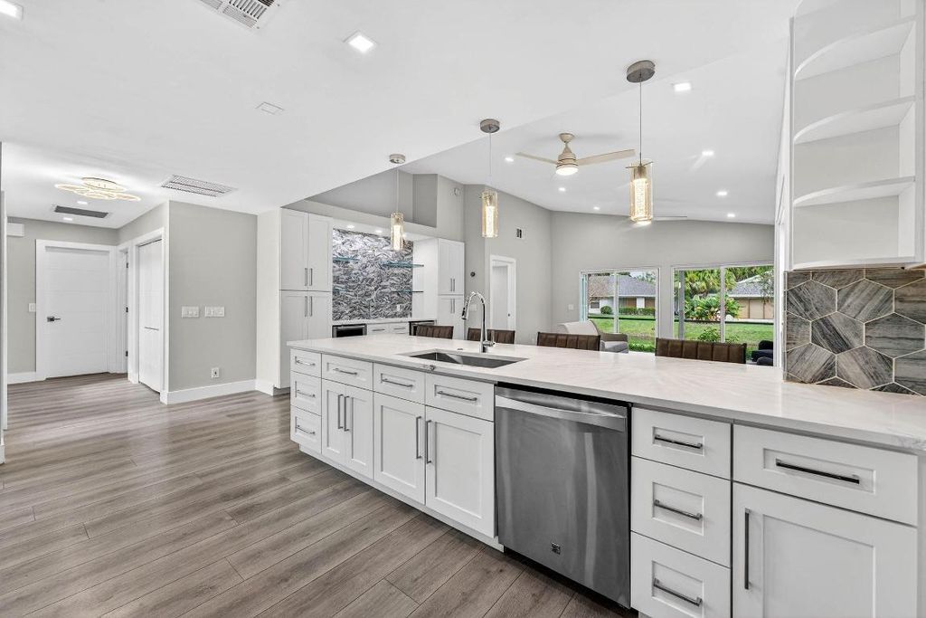 Photo of 13150 Bonnette Drive, Palm Beach Gardens, FL 33418 (MLS # R11155267)