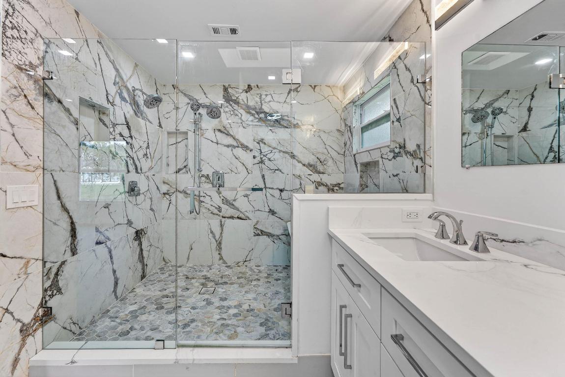 EASTPOINTE COUNTRY CLUB 7A - Residential