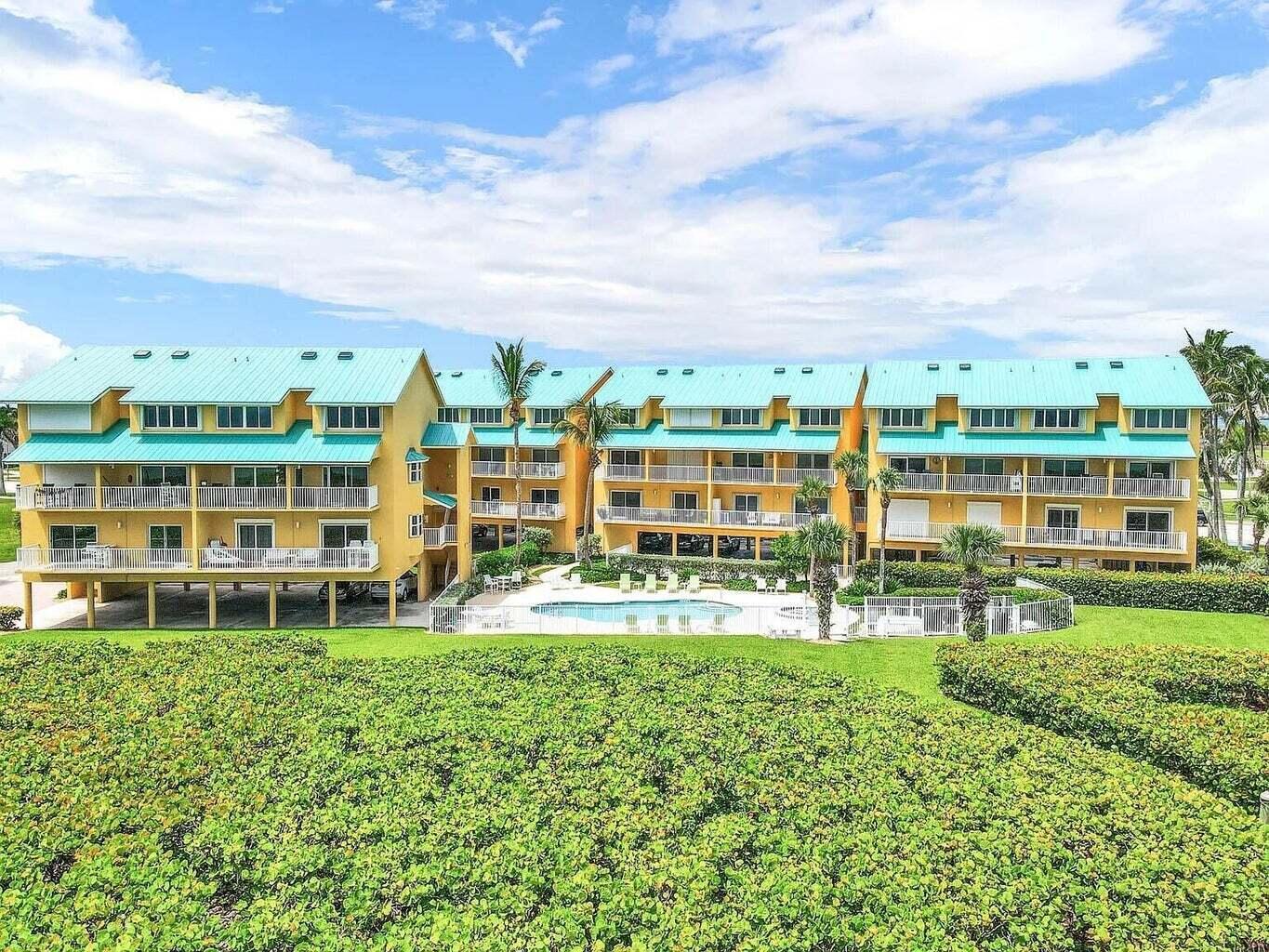 BEACH VILLAS ON HUTCHINSO - Residential Lease