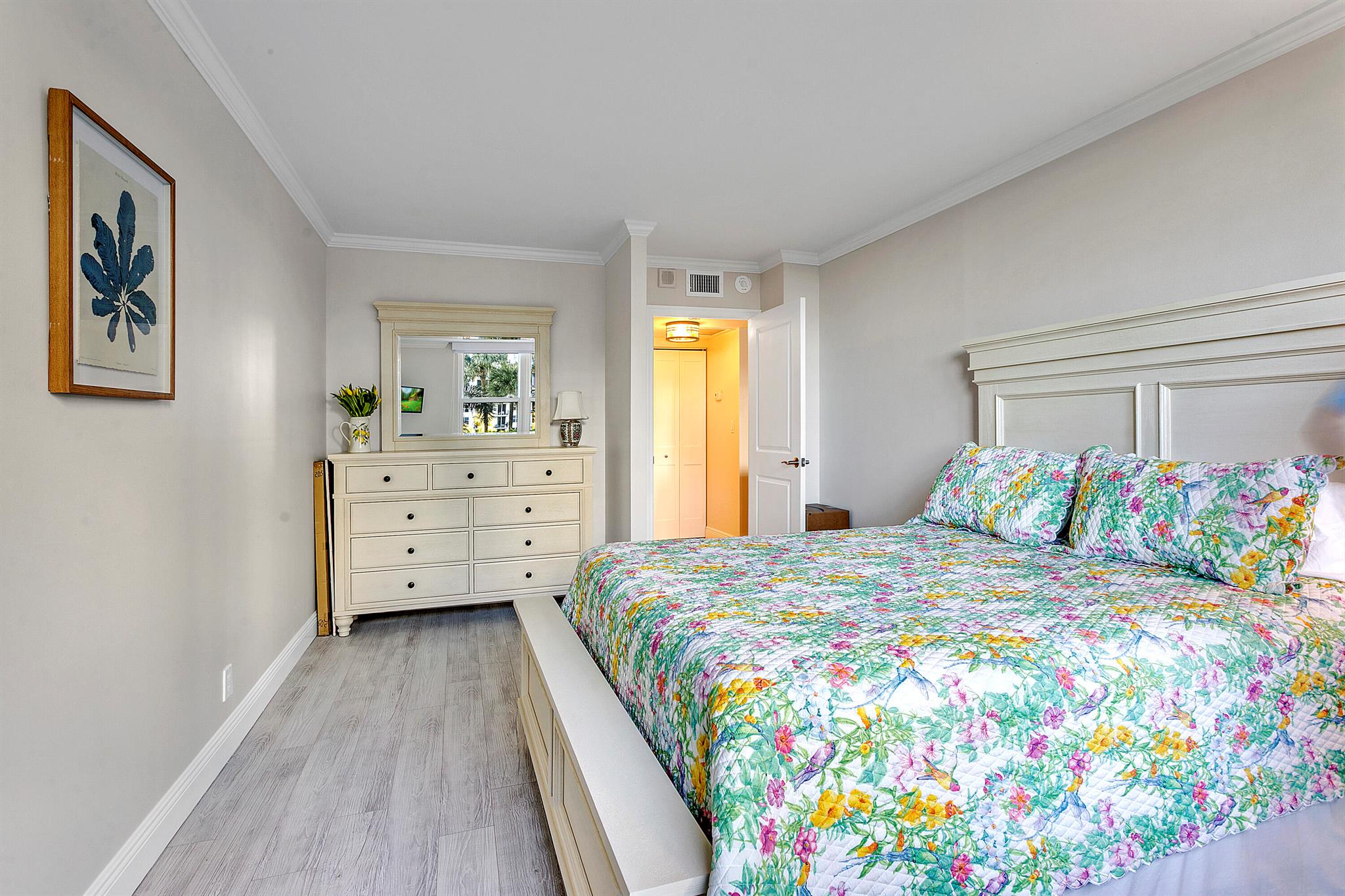 RAPALLO SOUTH CONDO - Residential