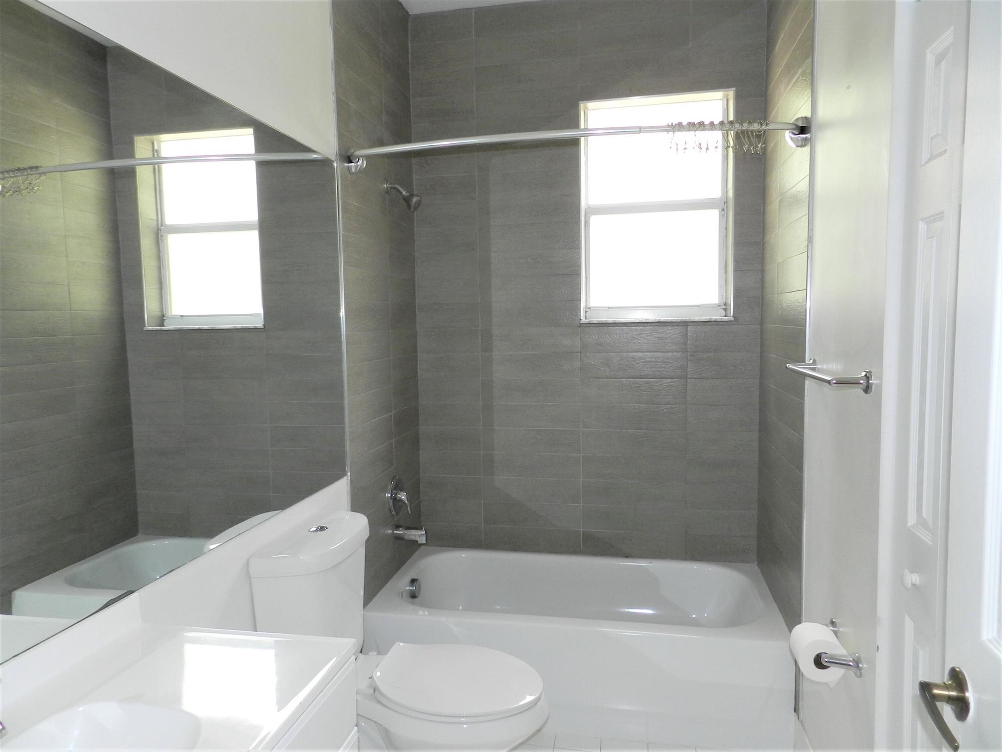 3569 Forest Hill Boulevard 108