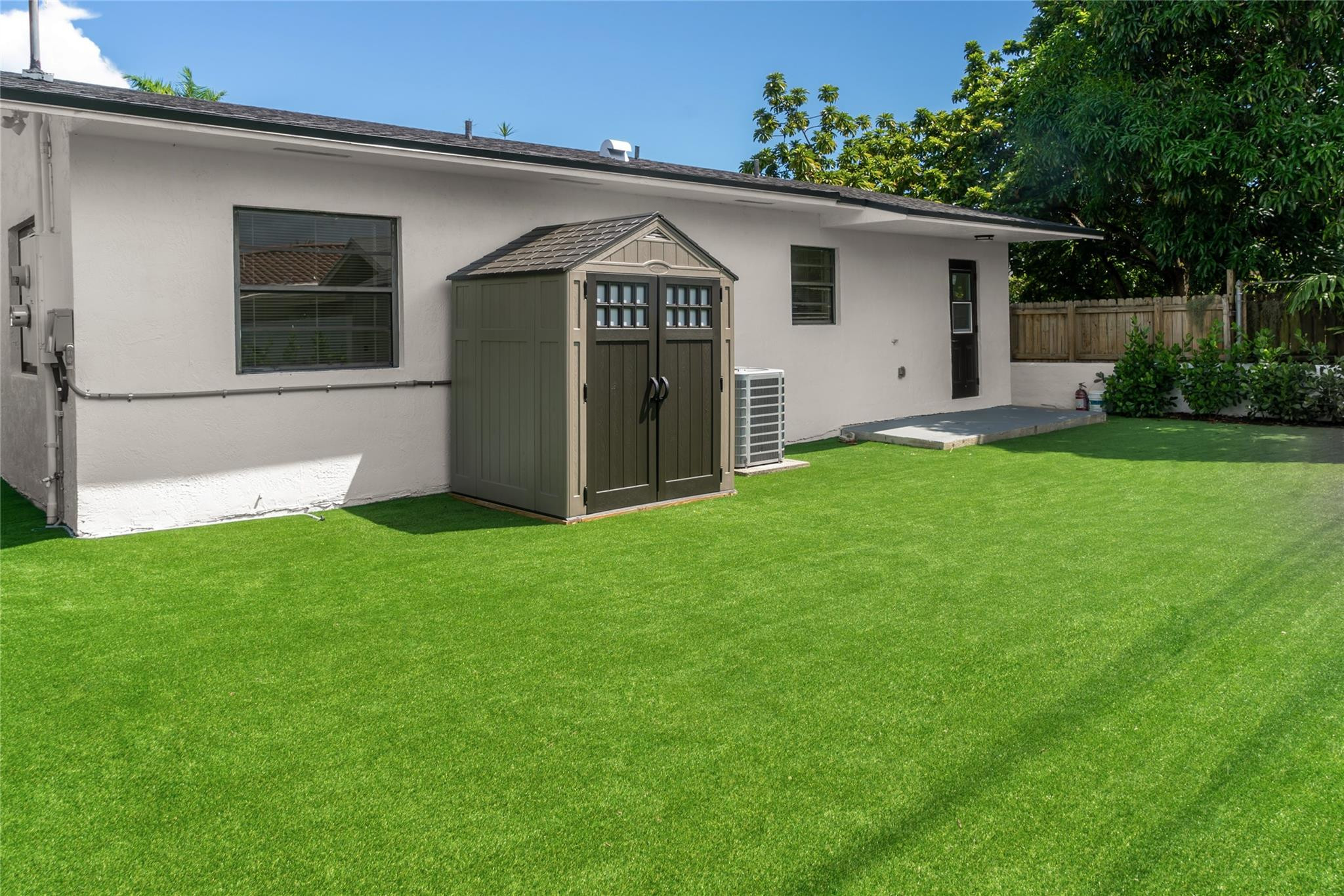 Coral Place Rev - Residential Lease