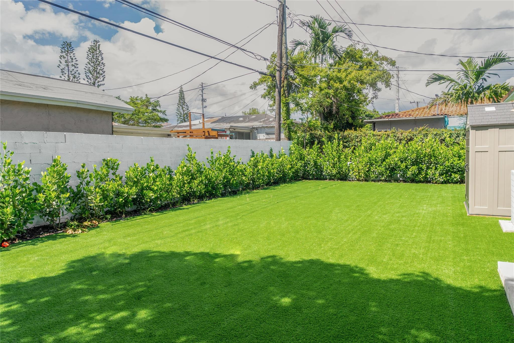 Coral Place Rev - Residential Lease