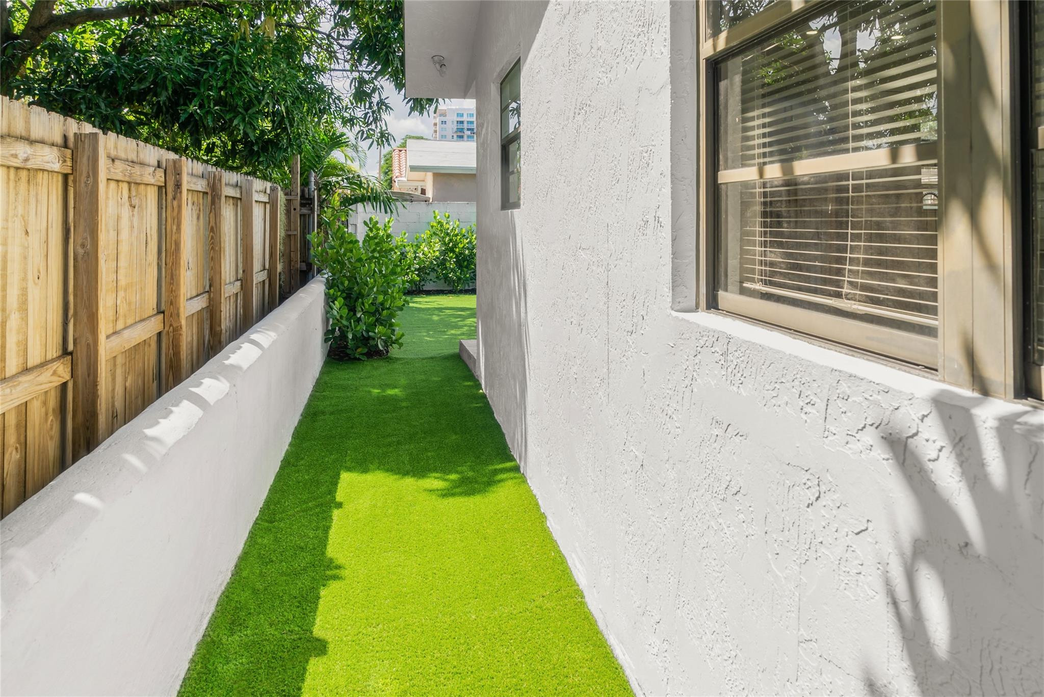 Coral Place Rev - Residential Lease