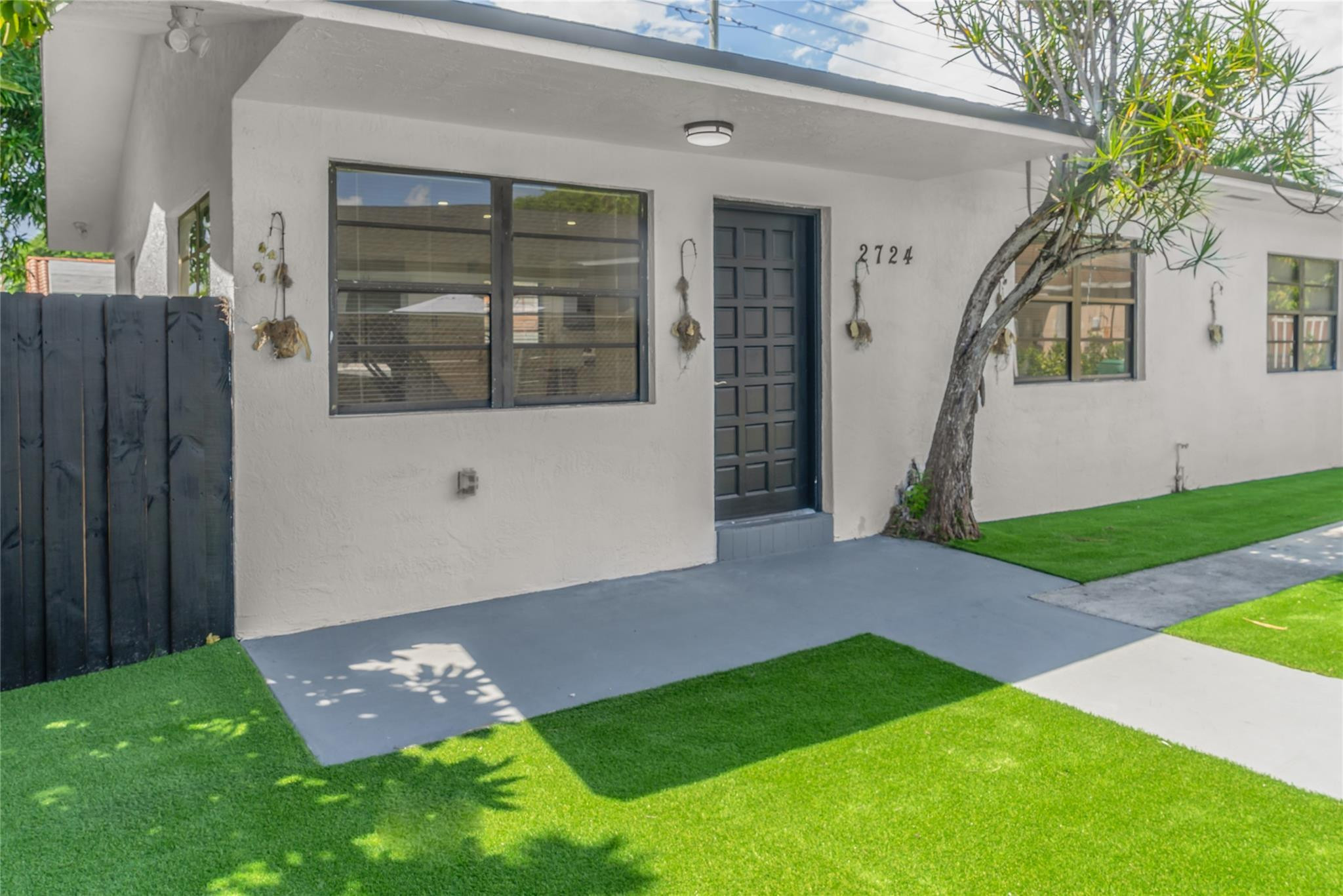 Coral Place Rev - Residential Lease