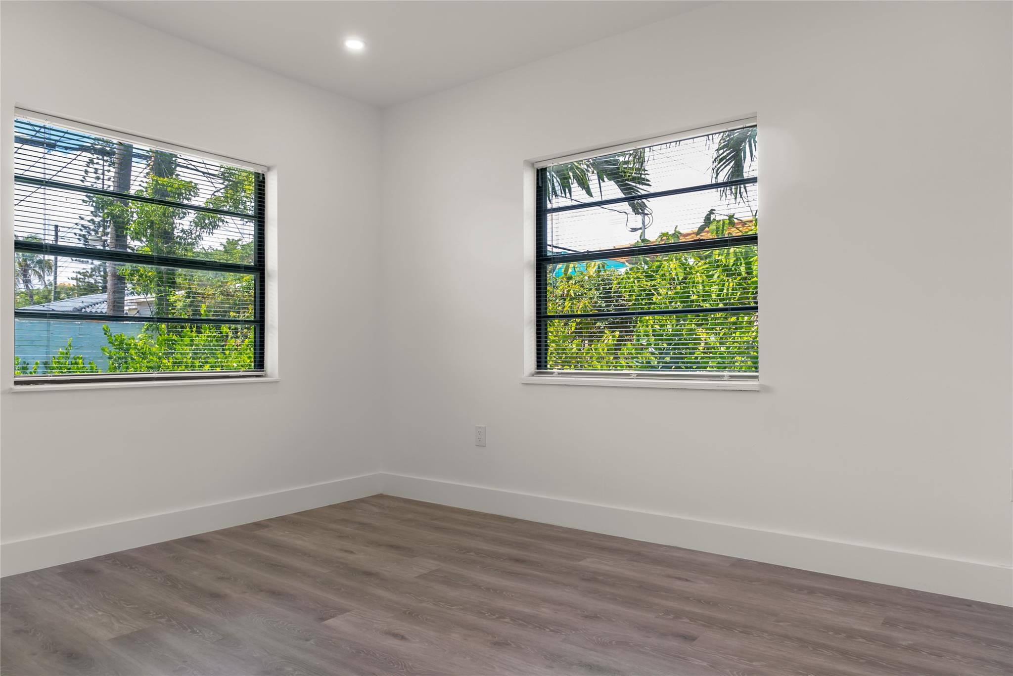 Coral Place Rev - Residential Lease