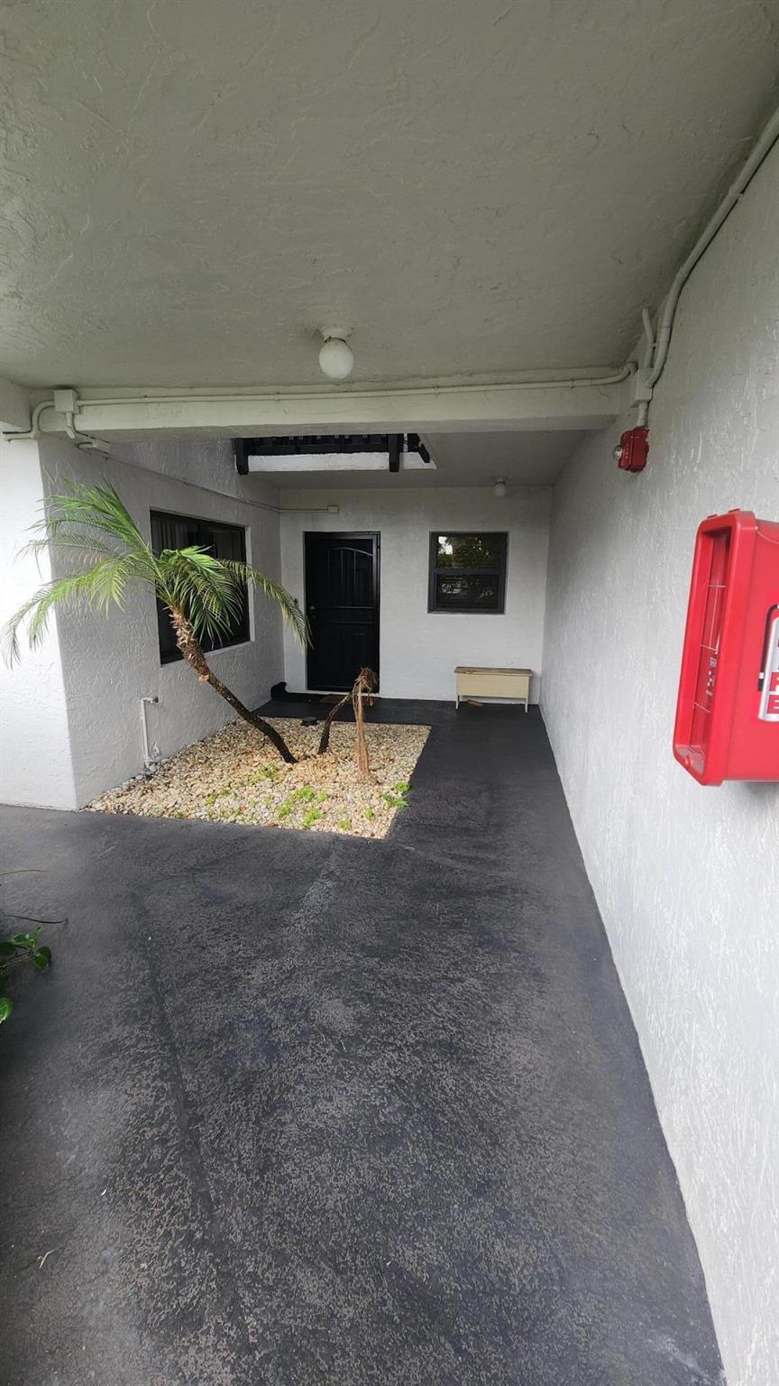 1021 Mockingbird Lane 105