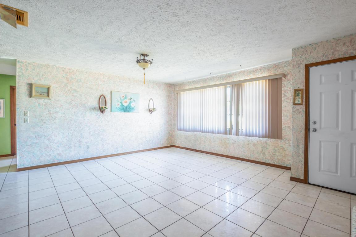 PORT ST LUCIE SECTION 13 - Residential