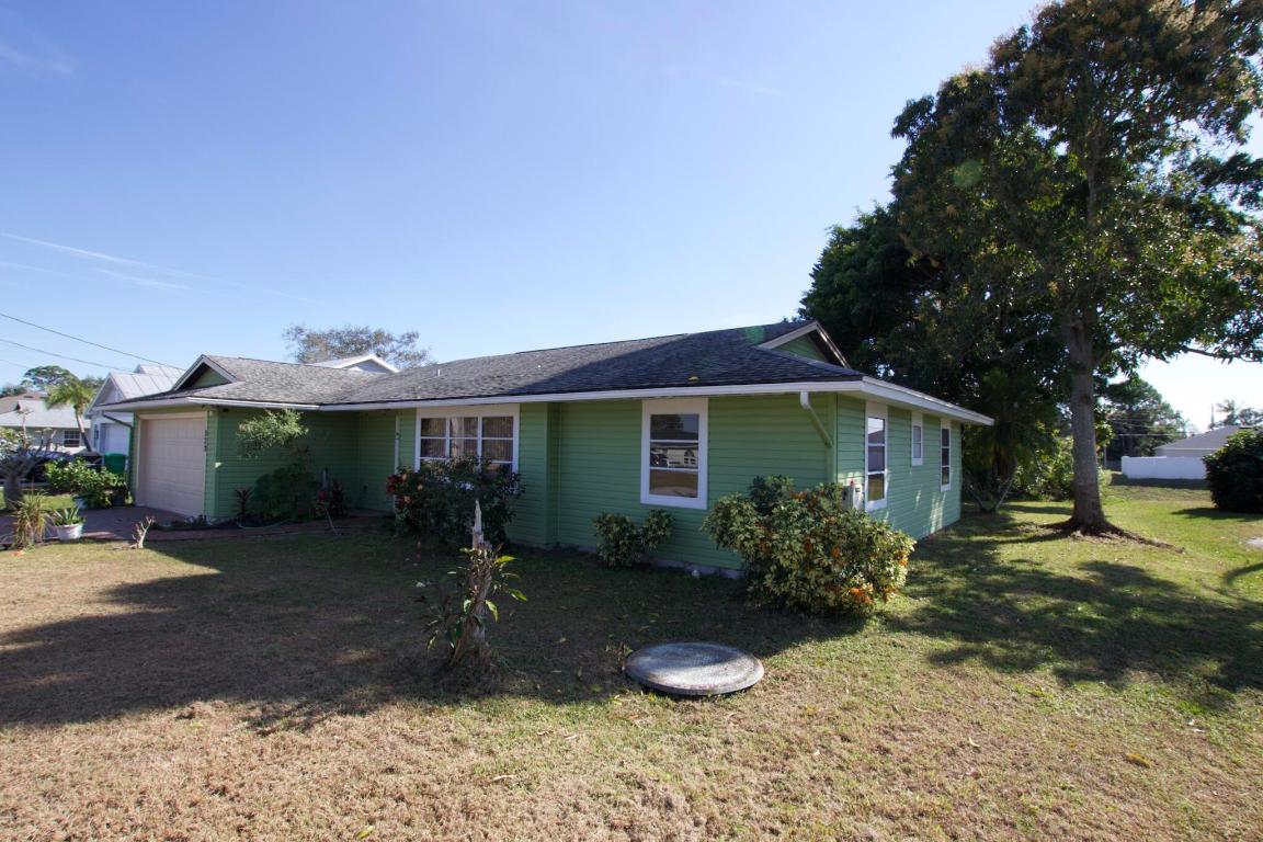 PORT ST LUCIE SECTION 13 - Residential