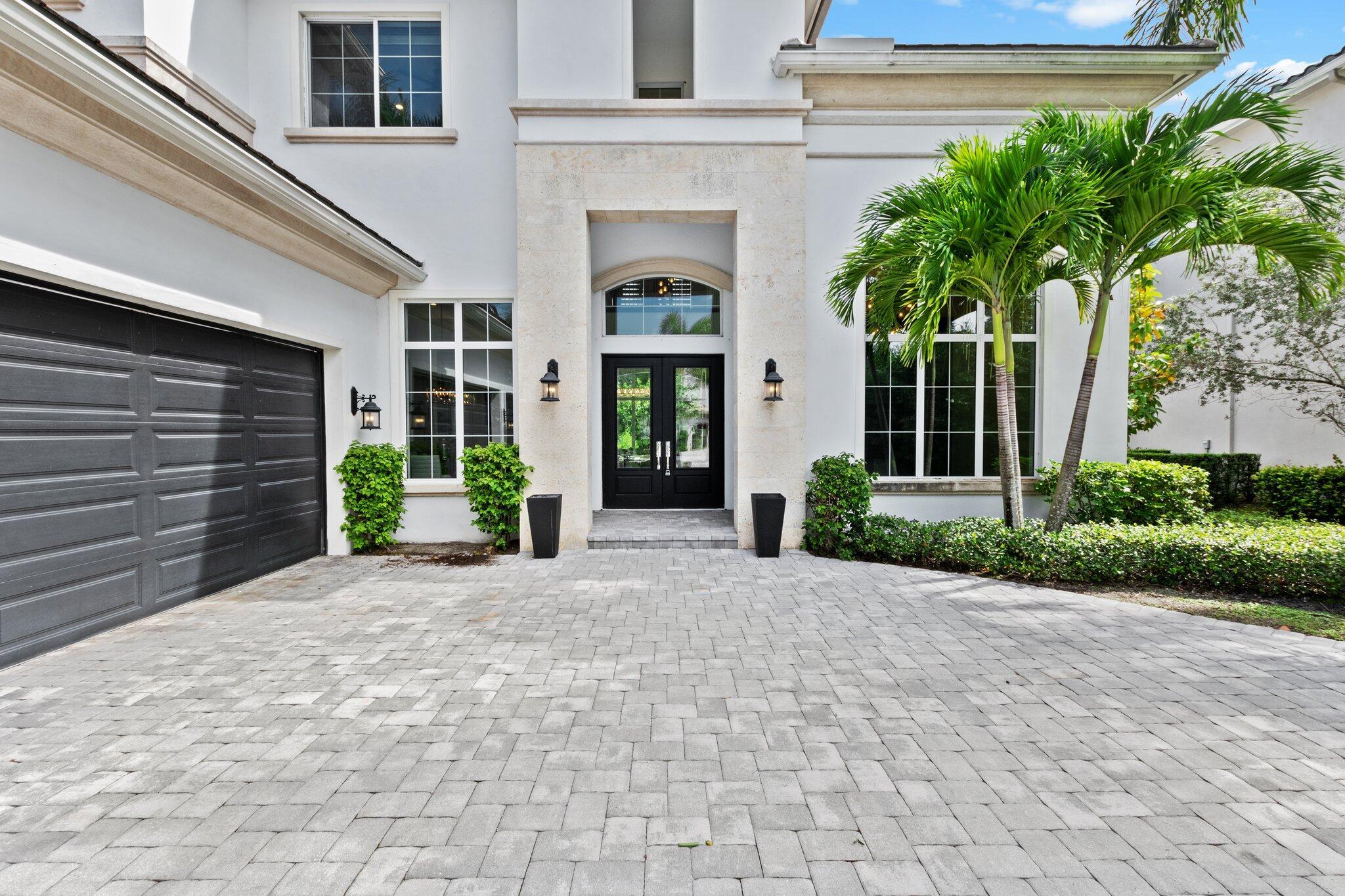 OAKS AT BOCA RATON - Residential