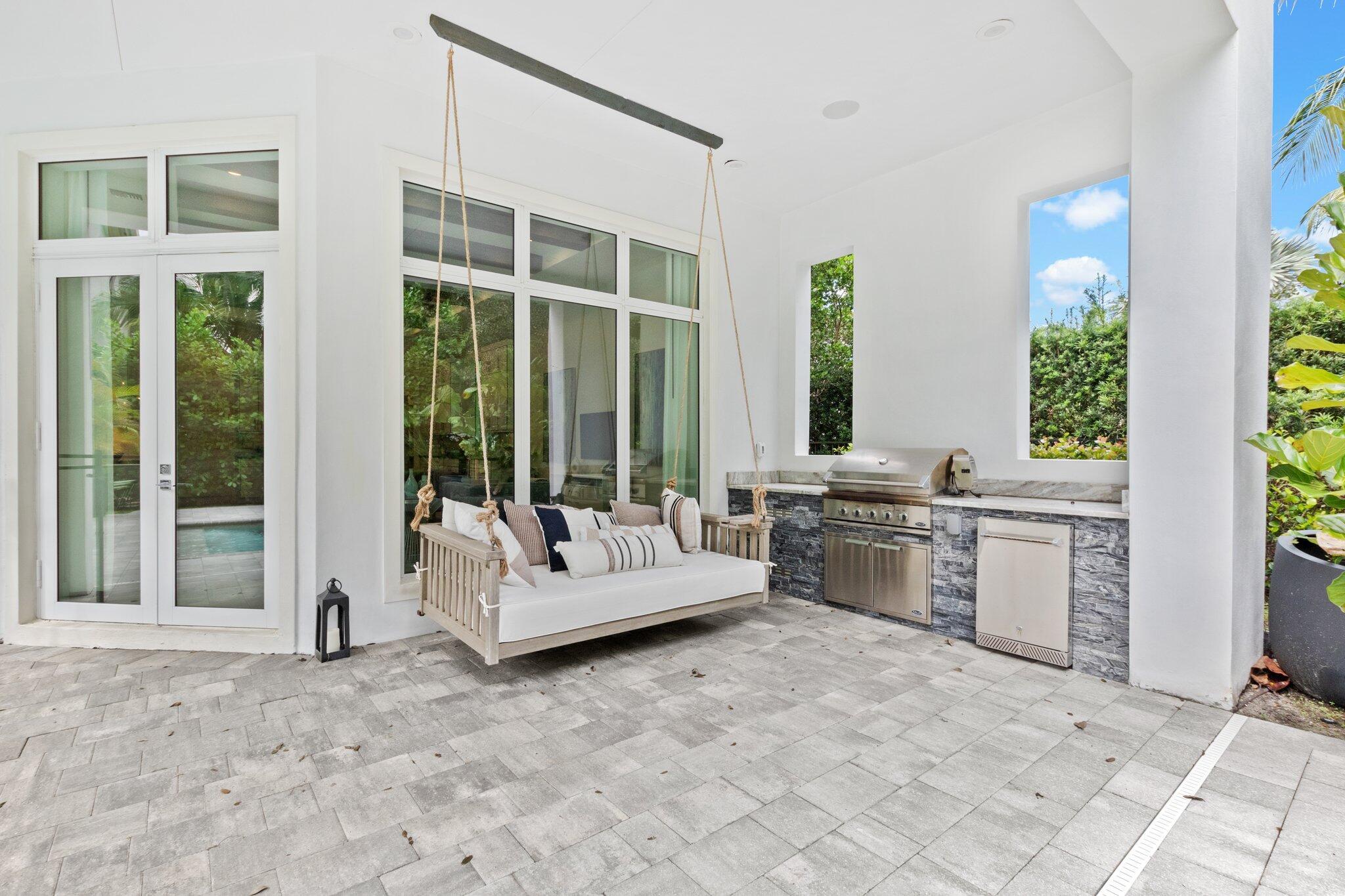 OAKS AT BOCA RATON - Residential