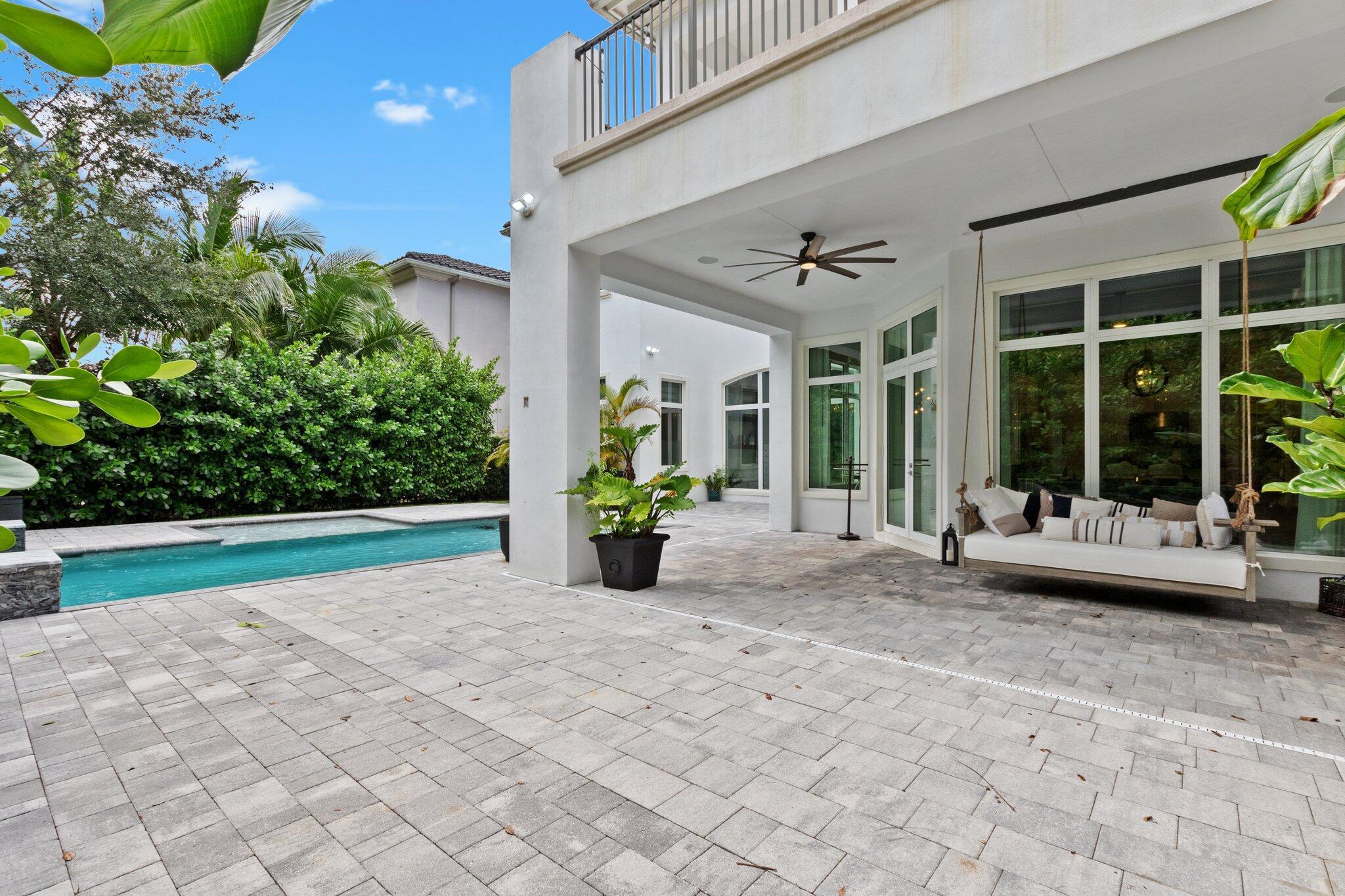OAKS AT BOCA RATON - Residential