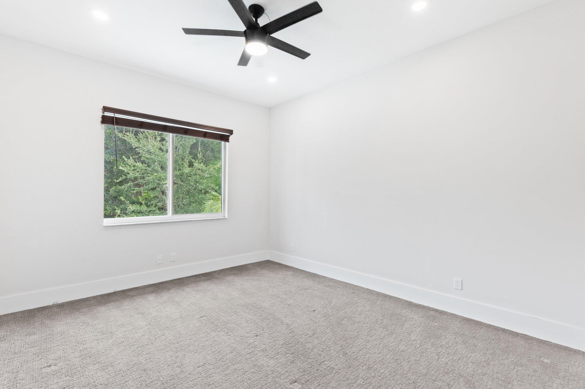 OAKS AT BOCA RATON - Residential