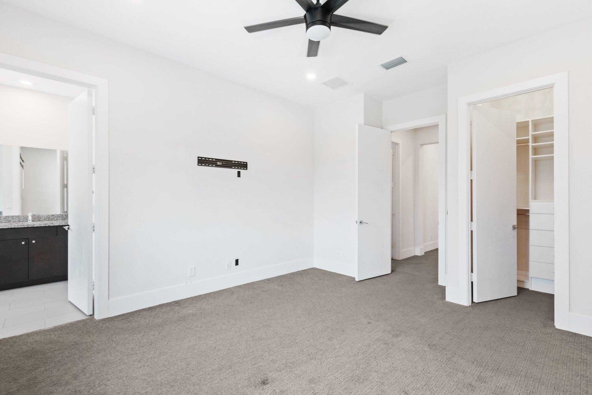 OAKS AT BOCA RATON - Residential