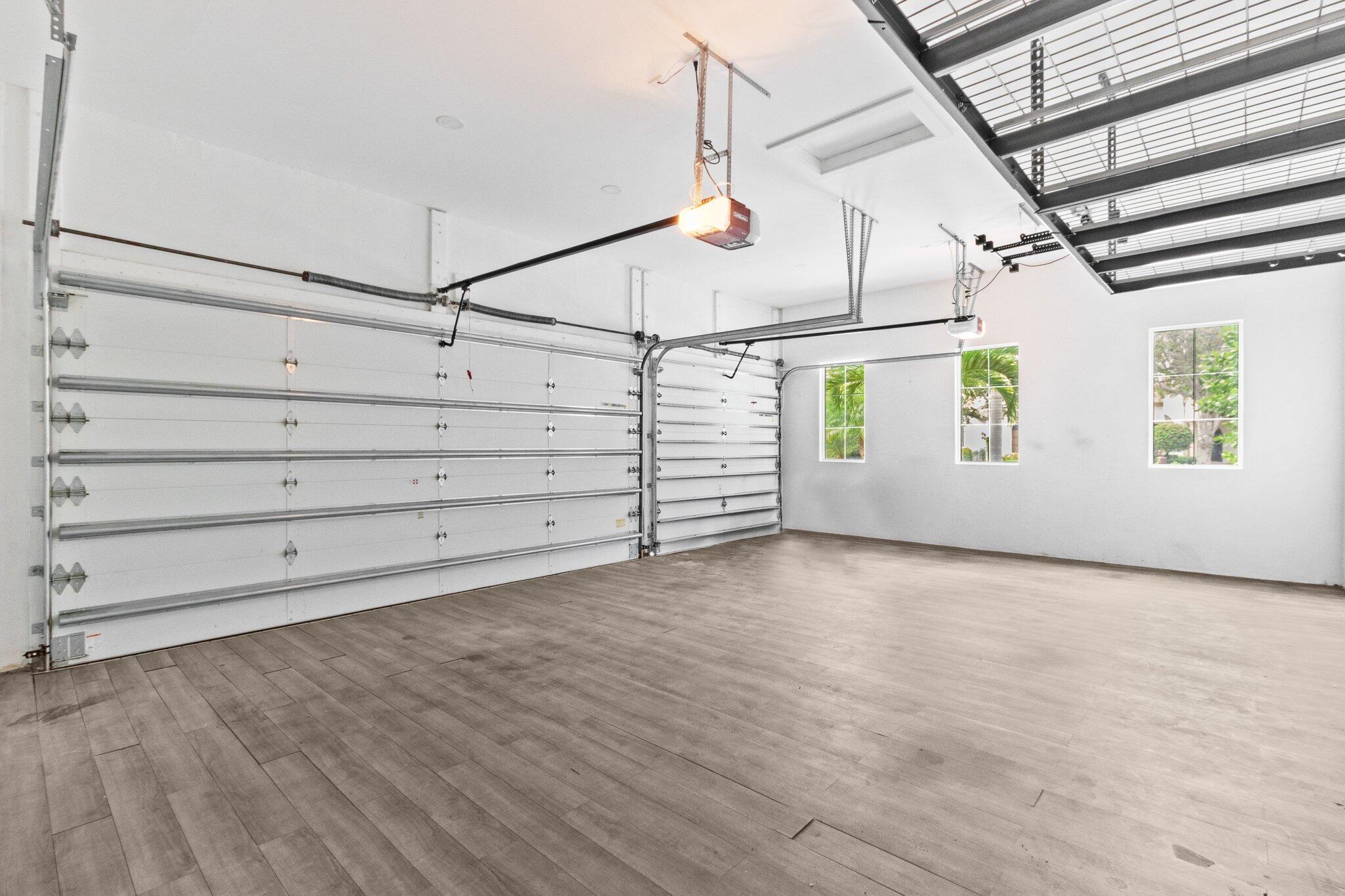 OAKS AT BOCA RATON - Residential