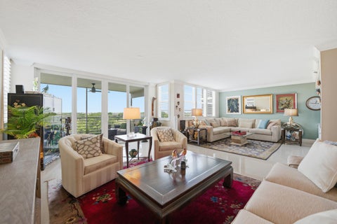 Tiny photo for 3510 Oaks Way #703, Pompano Beach, FL 33069 (MLS # B26048860)