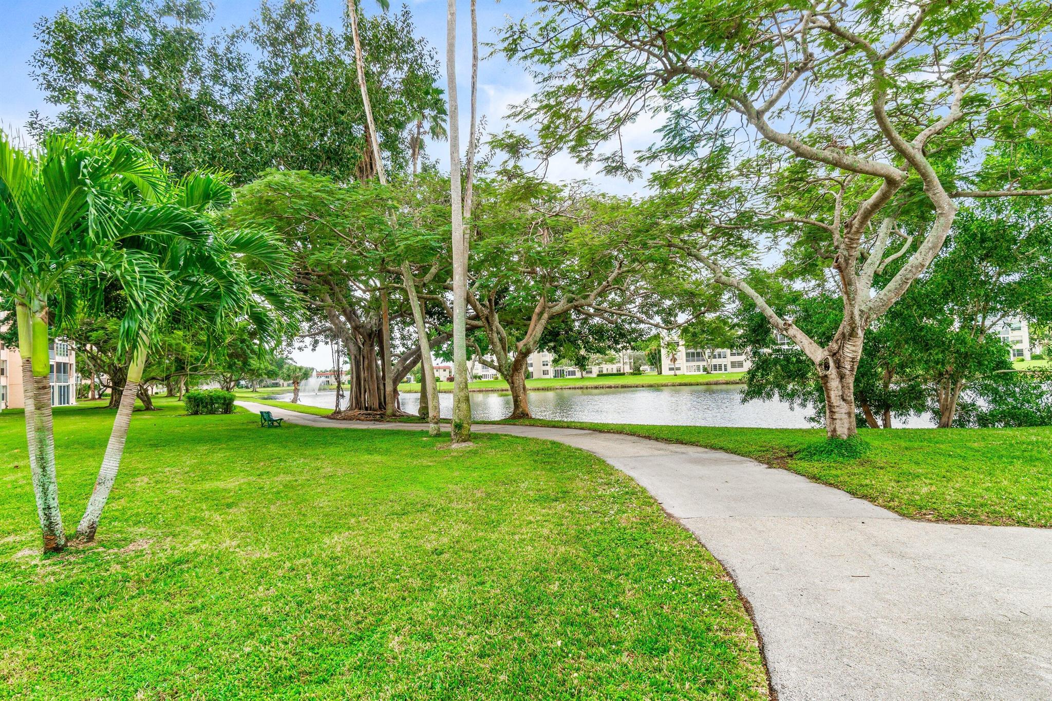 VILLAGES OF ORIOLE BONAIR - Residential