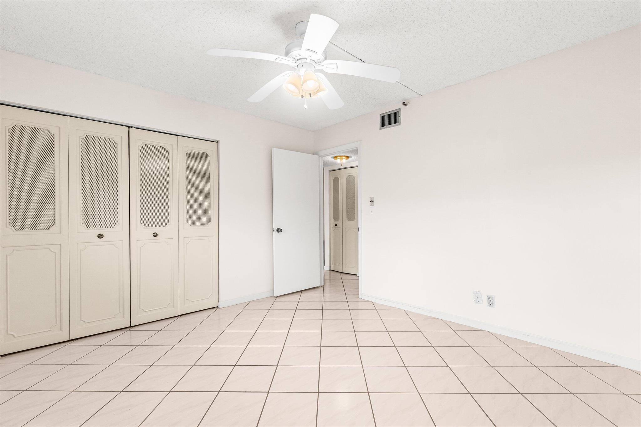 VILLAGES OF ORIOLE BONAIR - Residential