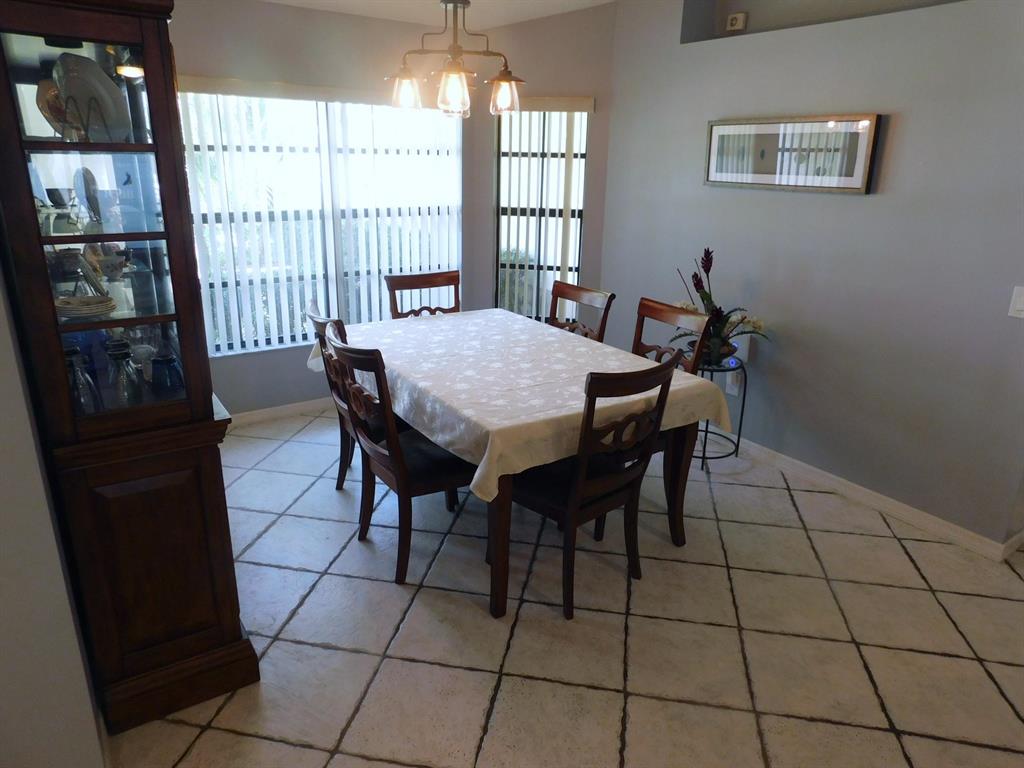 HUNTINGTON WOODS - Residential