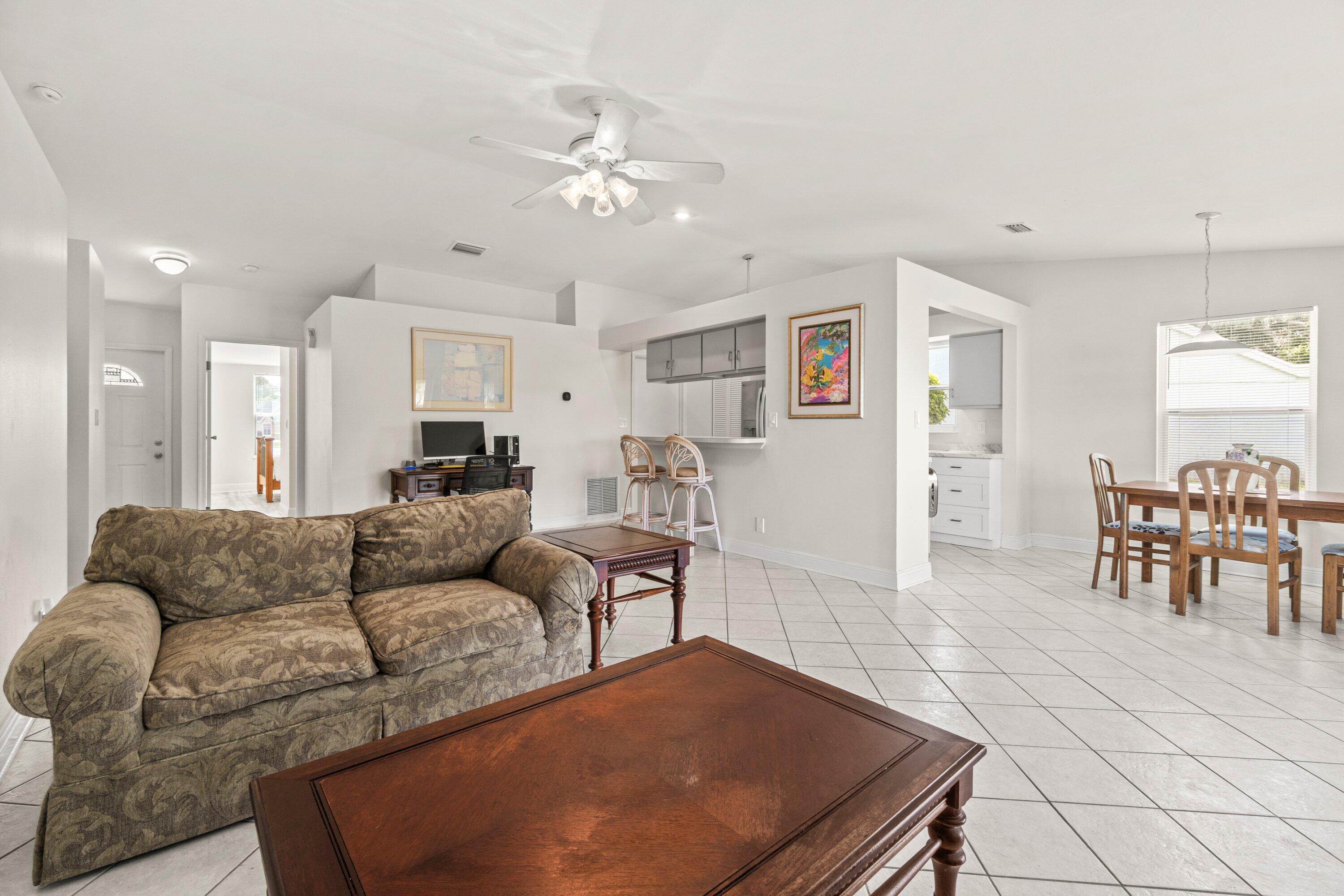 LAKESHORE AT THE MEADOWS - Residential