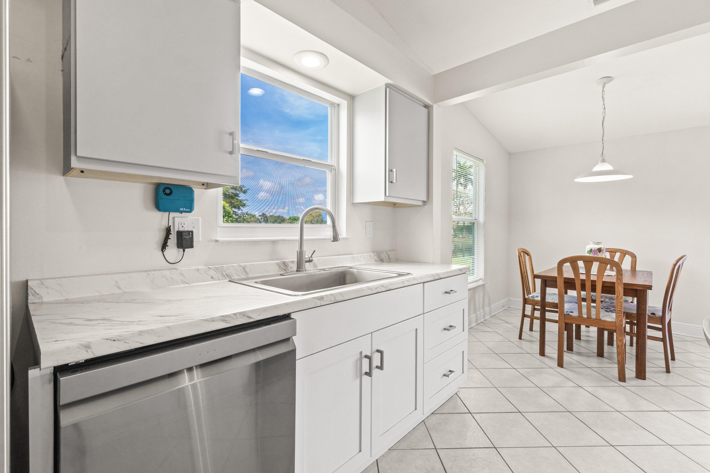 LAKESHORE AT THE MEADOWS - Residential