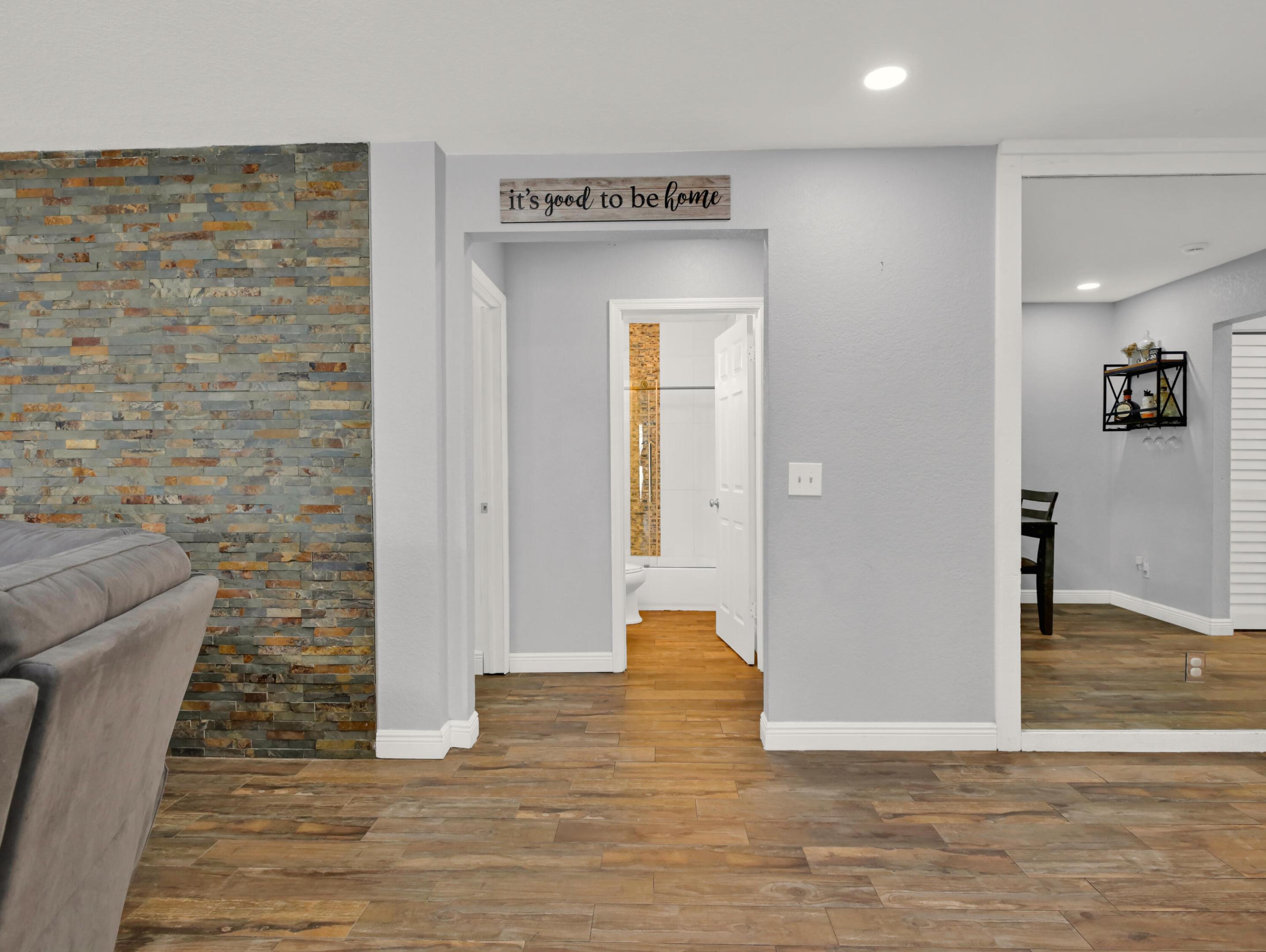 MEED RACQUET CLUB 2 - Residential